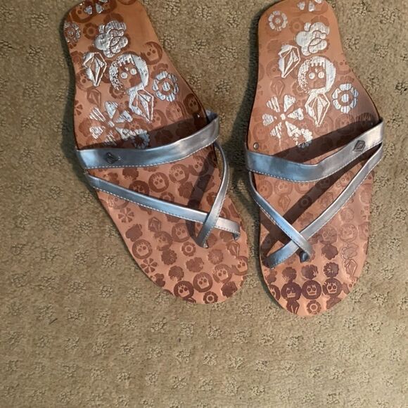 Volcom sandals - Picture 2 of 4